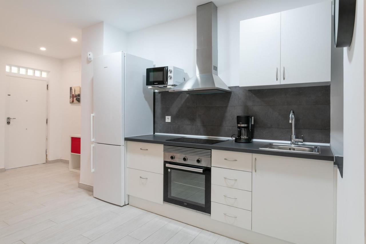 Alison'S Apartment อาลิกันเต ภายนอก รูปภาพ